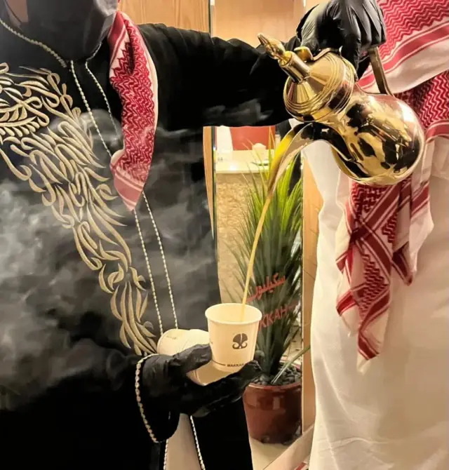 قهوجيين وصبابين في الرياض